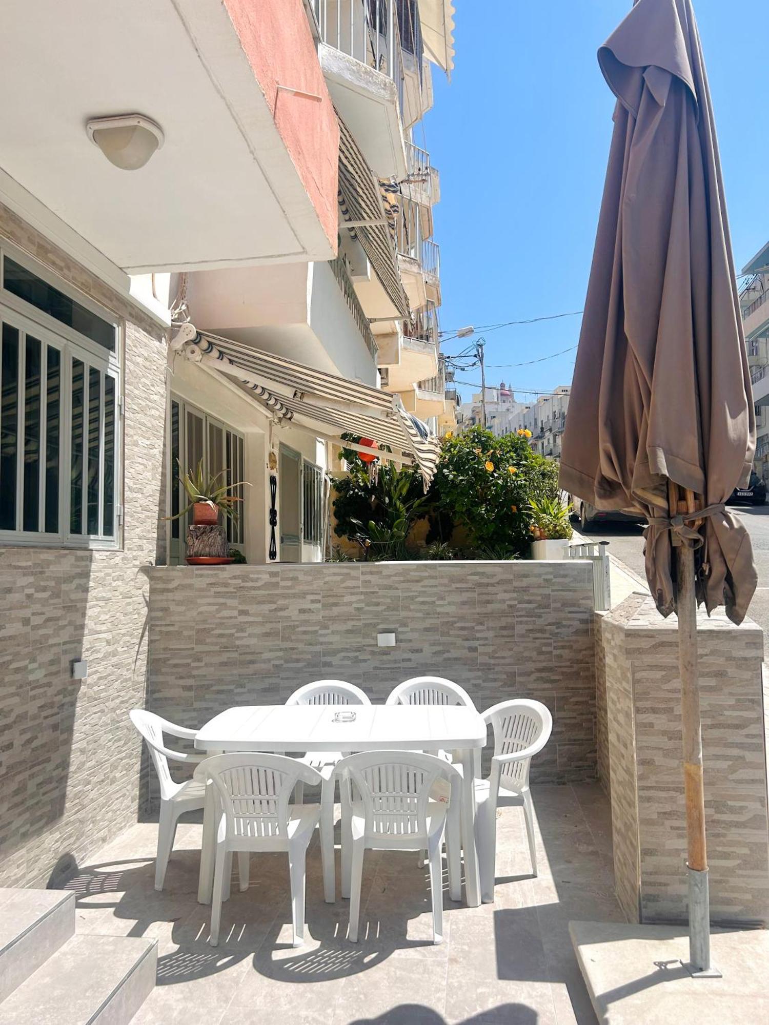 Beach Front 3-Bedroom Holiday Home Mellieha Exterior foto